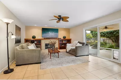 913 Stonewood Court, Vacaville, CA 95687 - Photo 14