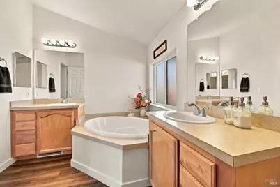 8126 C Street, Windsor, CA 95492 - Photo 24