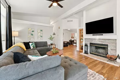 8126 C Street, Windsor, CA 95492 - Photo 8