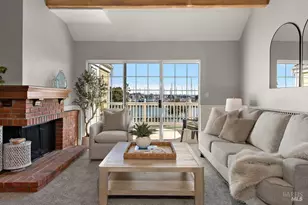 250 E 2nd St, Benicia, CA 94510 - Photo 6