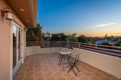 224 Cardwell Court, Napa, CA 94559 - Photo 32