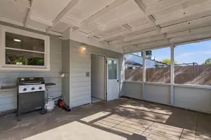 129 Dewitt Ave, Napa, CA 94558 - Photo 30
