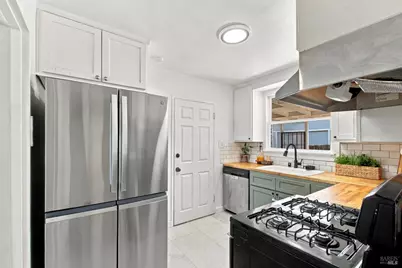 129 Dewitt Avenue, Napa, CA 94558 - Photo 14