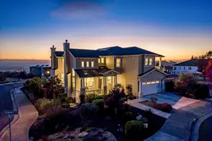 3701 Stanhope Ct, Santa Rosa, CA 95404 - Photo 2