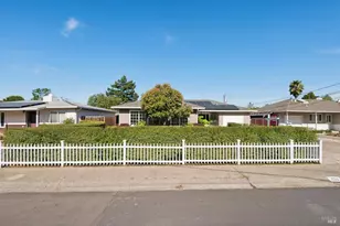 611 Galerita Way, San Rafael, CA 94903 - Photo 2