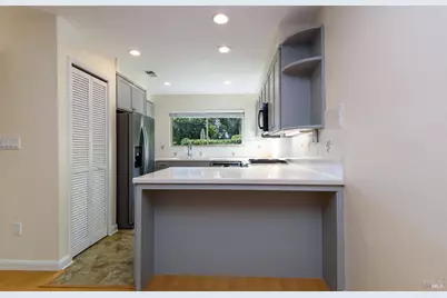 19 Salvatore Drive, Novato, CA 94949 - Photo 6