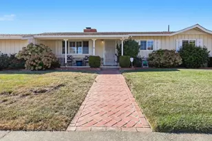 206 Maywood Dr, Vallejo, CA 94591 - Photo 2