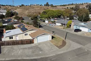 206 Maywood Dr, Vallejo, CA 94591 - Photo 6