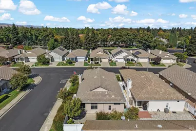 418 Marvin Gardens Drive, Vacaville, CA 95687 - Photo 68
