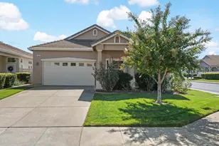 418 Marvin Gardens Dr, Vacaville, CA 95687 - Photo 2