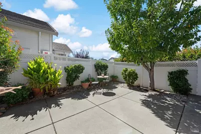 418 Marvin Gardens Drive, Vacaville, CA 95687 - Photo 56