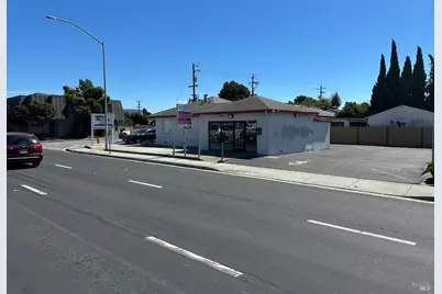 966 W Winton Avenue, Hayward, CA 94545 - Photo 1