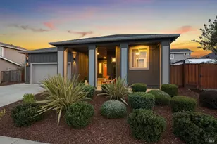 1412 Dogwood Dr, Santa Rosa, CA 95403 - Photo 2