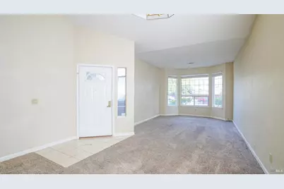318 Drydock Court, Vacaville, CA 95688 - Photo 8