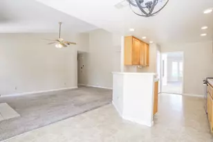 318 Drydock Ct, Vacaville, CA 95688 - Photo 18