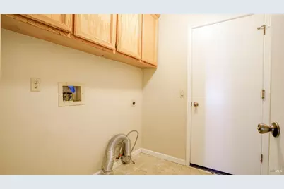 318 Drydock Court, Vacaville, CA 95688 - Photo 22