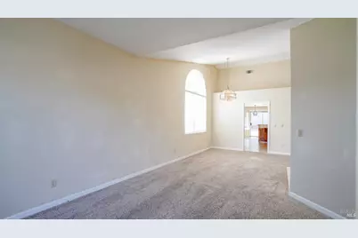 318 Drydock Court, Vacaville, CA 95688 - Photo 10