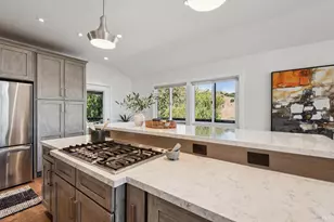 34 Tomahawk Dr, San Anselmo, CA 94960 - Photo 14