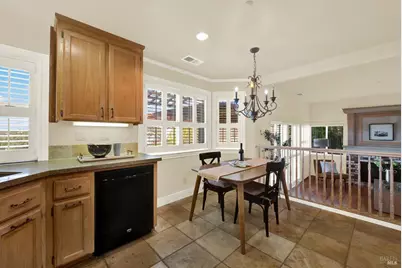 1055 Sandhurst Drive, Vallejo, CA 94591 - Photo 18