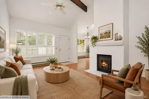 1012 Copeland Creek Dr, Rohnert Park, CA 94928 - Photo 1