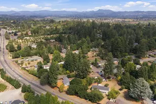 7853 Apple Blossom Ln, Sebastopol, CA 95472 - Photo 34