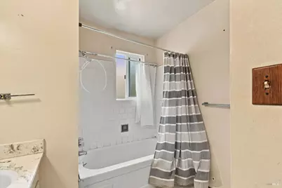 1142 Guaymas Street, Santa Rosa, CA 95401 - Photo 16