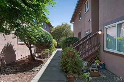 7488 Bridgit Drive, Rohnert Park, CA 94928 - Photo 38