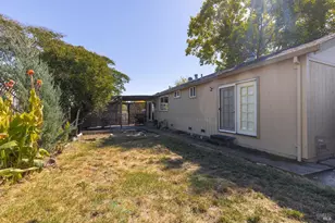 8886 Lancaster Dr, Rohnert Park, CA 94928 - Photo 28