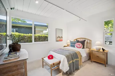 53 Golden Hinde Boulevard, San Rafael, CA 94903 - Photo 32