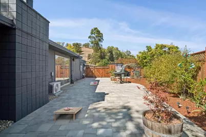 53 Golden Hinde Boulevard, San Rafael, CA 94903 - Photo 52