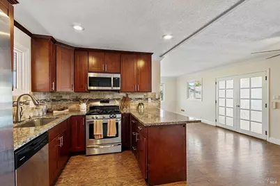 115 Robin Street, Napa, CA 94558 - Photo 4