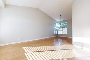 7305 Roxanne Ln, Rohnert Park, CA 94928 - Photo 6