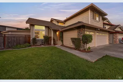 7305 Roxanne Lane, Rohnert Park, CA 94928 - Photo 2