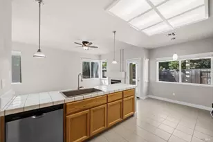 337 Sun Valley Way, Vacaville, CA 95688 - Photo 14