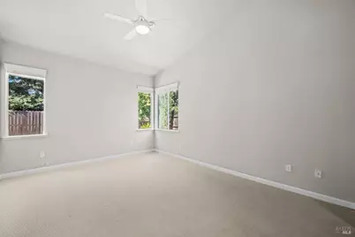 337 Sun Valley Way, Vacaville, CA 95688 - Photo 24