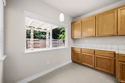 337 Sun Valley Way, Vacaville, CA 95688 - Photo 10