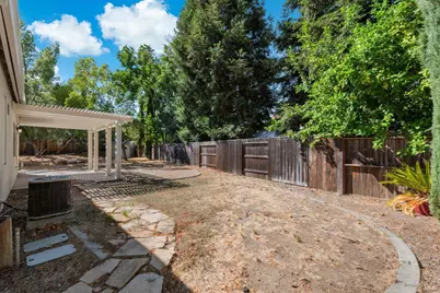 337 Sun Valley Way, Vacaville, CA 95688 - Photo 32