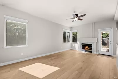 337 Sun Valley Way, Vacaville, CA 95688 - Photo 8