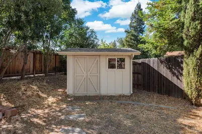 337 Sun Valley Way, Vacaville, CA 95688 - Photo 40