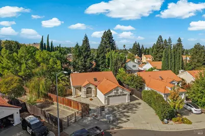 337 Sun Valley Way, Vacaville, CA 95688 - Photo 48