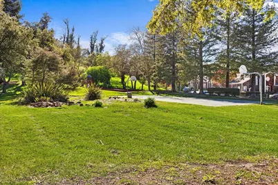 3005 Aurora Court, Santa Rosa, CA 95405 - Photo 42