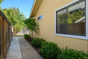 260 Usher Dr, Windsor, CA 95492 - Photo 22