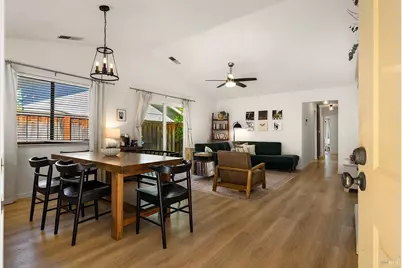 260 Usher Drive, Windsor, CA 95492 - Photo 4