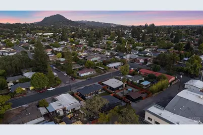 1421 Spruce Way, Healdsburg, CA 95448 - Photo 58