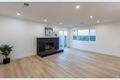 2625 Neotomas Avenue, Santa Rosa, CA 95405 - Photo 24