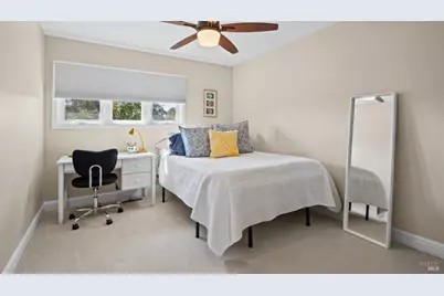 2206 Oak Hill Drive, Santa Rosa, CA 95404 - Photo 38