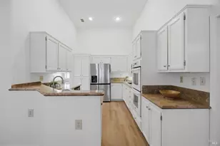 802 Monaghan Cir, Vacaville, CA 95688 - Photo 18