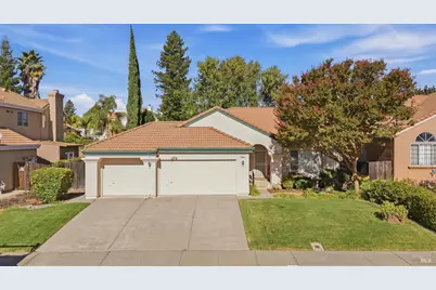 802 Monaghan Circle, Vacaville, CA 95688 - Photo 1