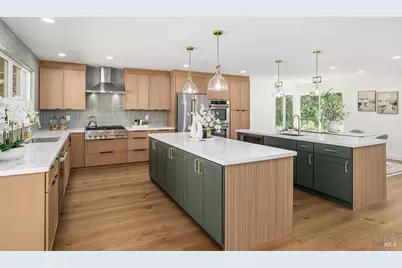 36 Capilano Drive, Novato, CA 94949 - Photo 24