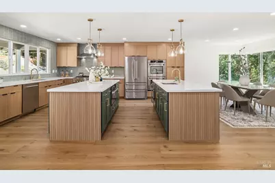 36 Capilano Drive, Novato, CA 94949 - Photo 18
